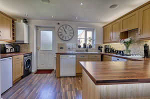 Kitchen/Diner- click for photo gallery
